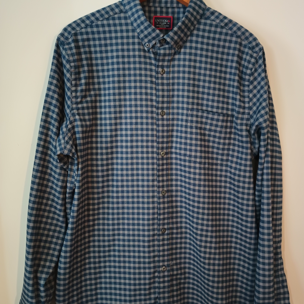 UntuckIt Blue Checkered Slim Fit XL Men's Shirt B-012